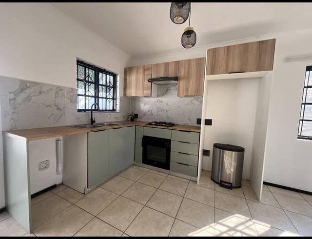2 BEDROOM PROPERTY TO RENT IN MORNINGSIDE MANOR